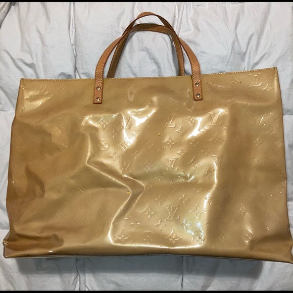 Louis Vuitton Handbags - Louis Vuitton Gold Vernis Bag
